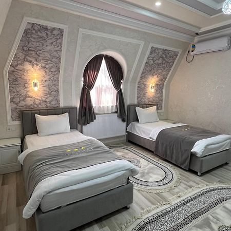 Hotel Diplomat Premium Samarkand Exterior foto