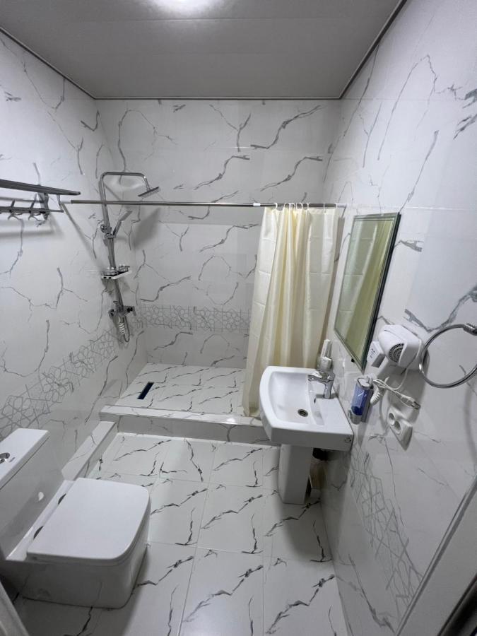 Hotel Diplomat Premium Samarkand Exterior foto