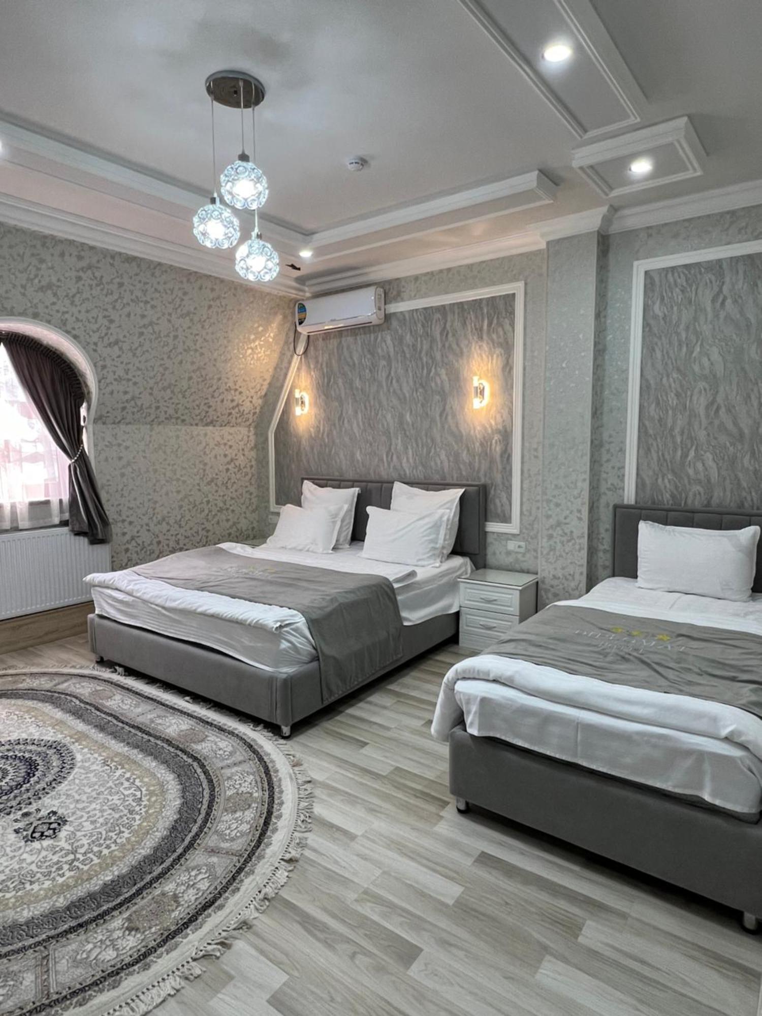Hotel Diplomat Premium Samarkand Exterior foto